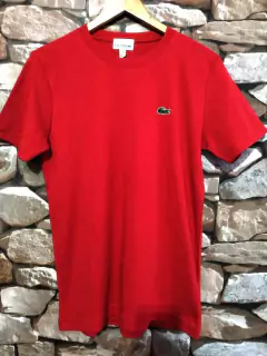 camisa básicas na internet