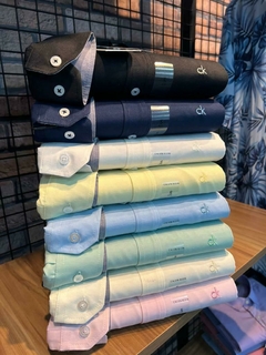 camisas sociais manga comprida polo Ralph Lauren e Calvin Klein na internet