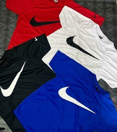 conjuntos da nike - comprar online