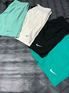 Imagem do conjuntos da nike