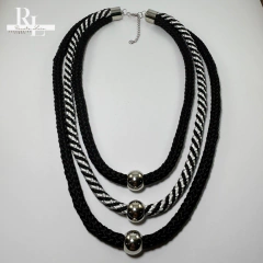 Colar Cibele (Preto/Branco) - C-111 - comprar online