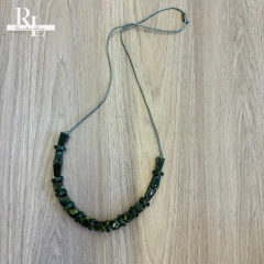 Colar Leona (Verde Militar) - C - 210 - comprar online