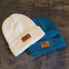 Gorrito invierno unisex lana liso. BLANCO
