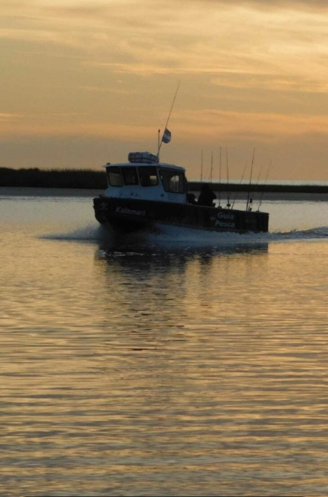 PASEOS NÁUTICOS Por la Bahía Samborombón
