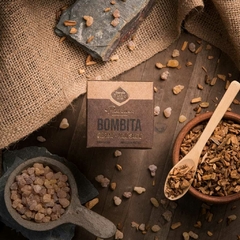 Bombinha de Defumação Premium Olíbano e Palo Santo - Sagrada Madre