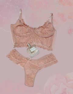 CONJUNTO SEM BOJO E COM RENDA