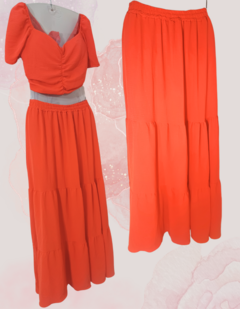 CONJUNTO SAIA LONGA E CROPPED