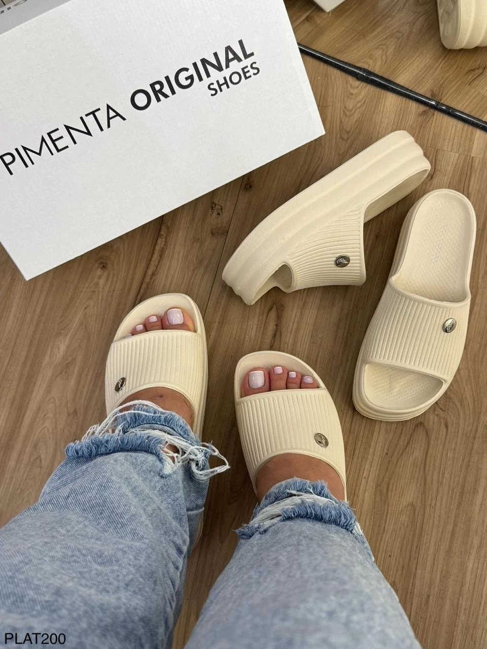 Flat pimenta original off white