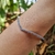 Bracelete Estilo V Metade Cravejado Redondo na internet