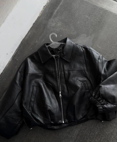 Bomber jacket black en internet