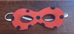 Antifaz Lady bug foami en internet
