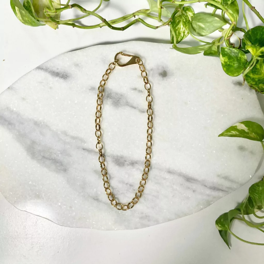 Colar Entrelaços Dourado