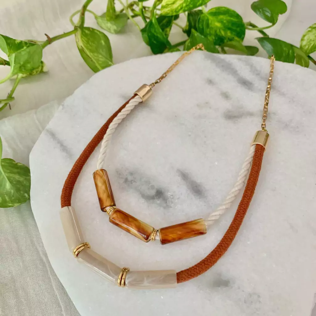 Colar Duplo Acetato - Marrom e Branco
