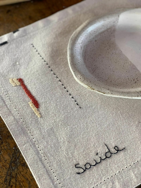 Kit Jogo Americano em Linho Cru Bordado à mão - Palavras - 2 peças