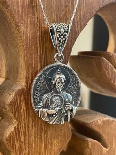 Pingente Medalha São Judas - Flor de Lis Joalheria Artesanal