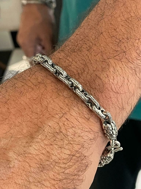 Pulseira Cartier Bordada