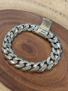 Pulseira Cubana