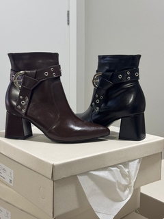 Bota Ohana Salto Bloco - comprar online