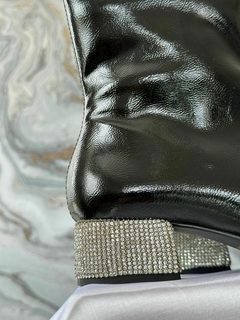 BOTA NINA VERNIZ PRETO - comprar online