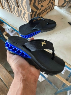 SANDÁLIA KENNER RAKKA L7 - Preto com Royal