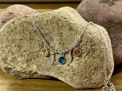 Cadena de plata hojitas.