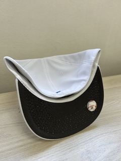 Gorra cerrada elastizada - comprar online