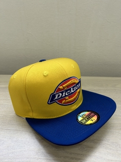 Gorra cerrada