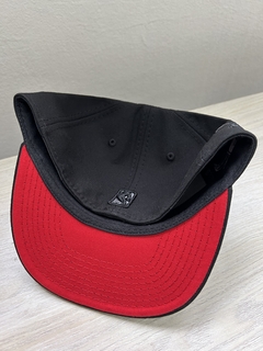 gorra cerrada premium - comprar online