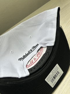 Gorra raptors en internet