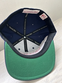 Gorra cerrada warriors - blackmoon joyeria