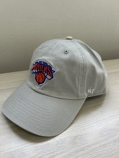 Gorra curva