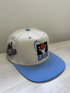 Gorra plana cerrada cavs