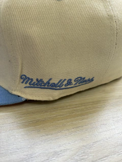 Gorra plana cerrada cavs en internet