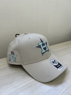 Gorra curva astros en internet