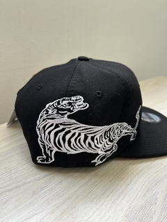 Gorra LA en internet