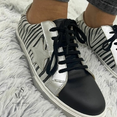 AMADORA ZEBRA en internet