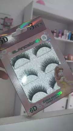 cílios postiço