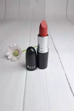 Imagen de labial en barra