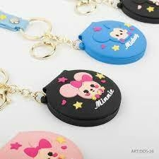 llavero con espejo kawaii