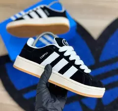 Tênis adidas campus