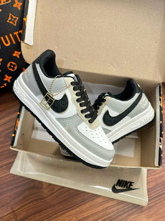 tênis Nike Air force Lv preto - loja online