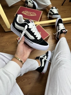 tênis Vans Knu