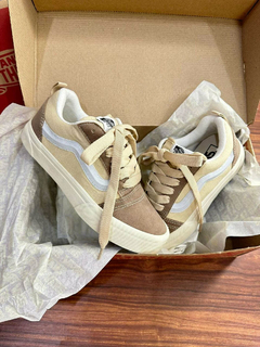 vans knu na internet