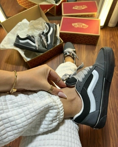 vans knu cinza
