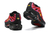 Air Max Tn x Supreme “Fire Pink” na internet