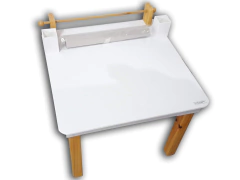 Mesa Didáctica + 2 Lapiceros + Rollo De Papel - comprar online