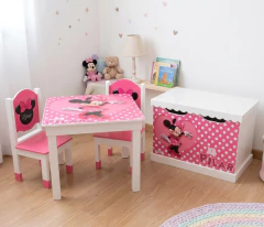 Combo Mesa Infantil + Dos Sillas + Baúl Infantil