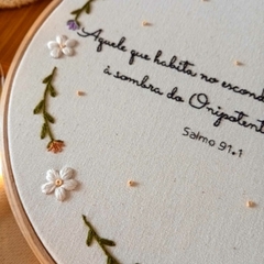 Quadro bordado - Salmos - comprar online