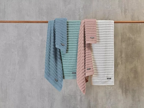 TOALHA BANHÃO ATLÂNTICA AURA FIO PENTEADO