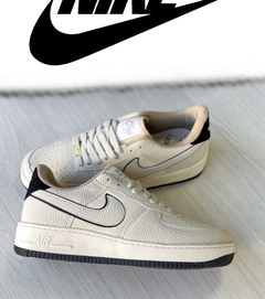 NIKE PREMIUM CREMITA